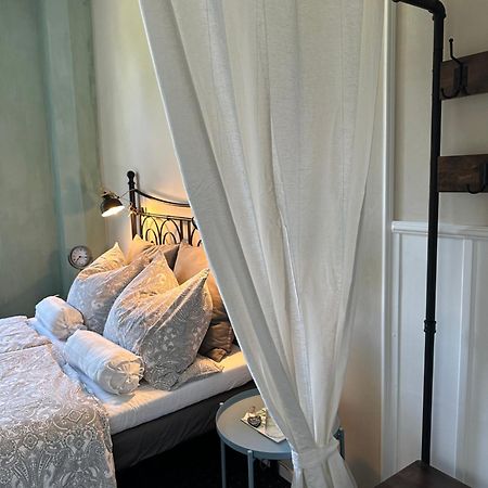 Bed and Breakfast Altes Pastorat Barmstedt Esterno foto