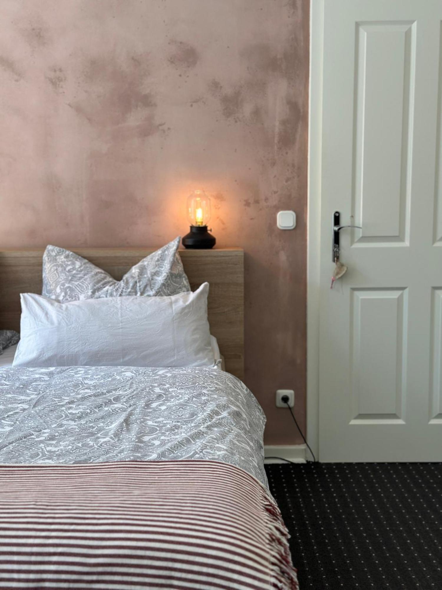 Bed and Breakfast Altes Pastorat Barmstedt Esterno foto